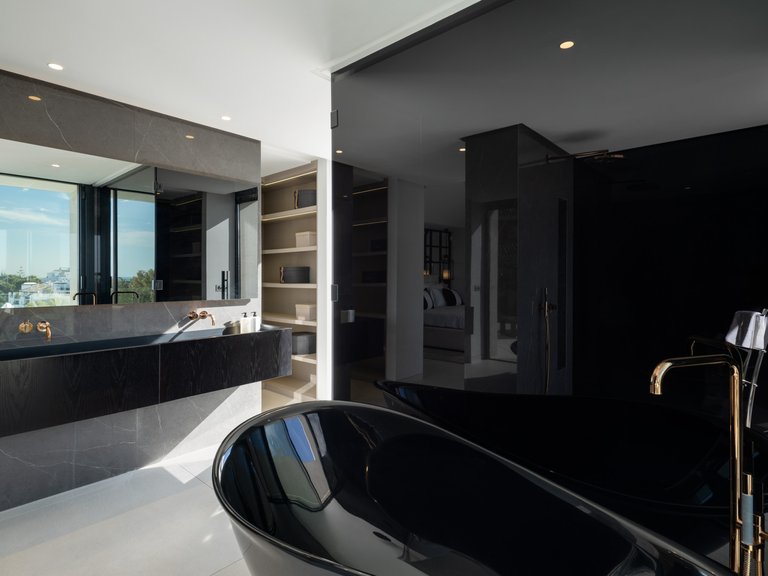 Villa for Sale in Benahavis, Malaga 25