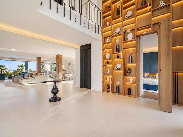 Villa for Sale in Nueva Andalucia, Marbella, Malaga 13