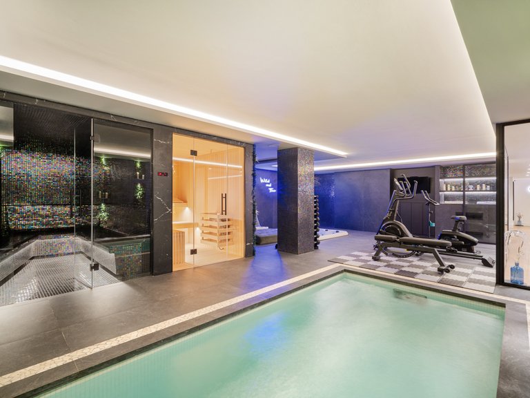 Villa for Sale in Nueva Andalucia, Marbella, Malaga 7