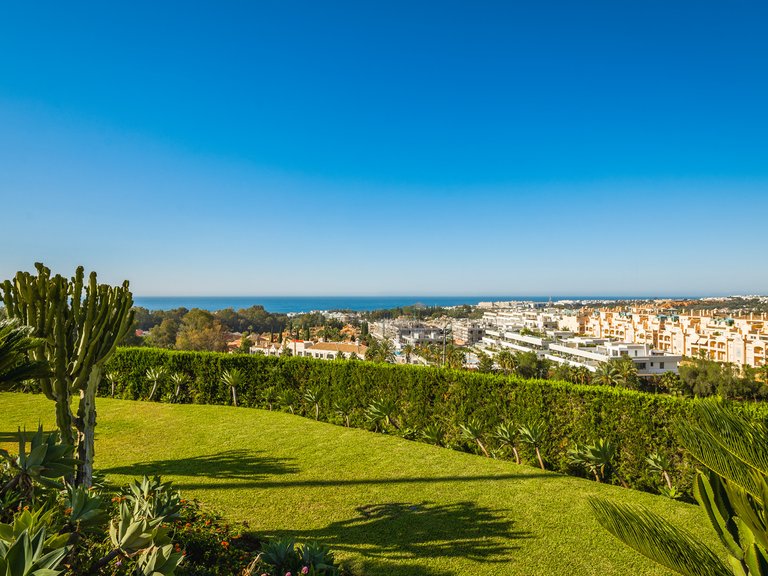 Apartment for Sale in Marbella, Malaga 52