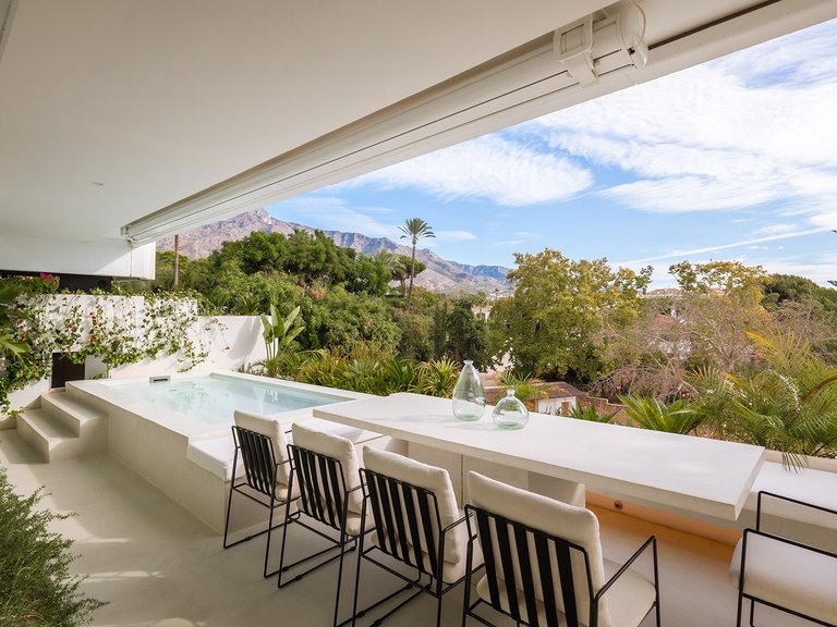 Apartment for Sale in Marbella, Malaga 32