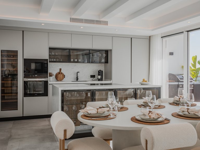 Penthouse for Sale in Marbella, Malaga 47
