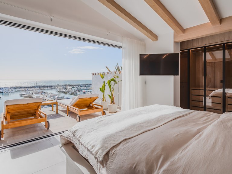 Penthouse for Sale in Marbella, Malaga 57