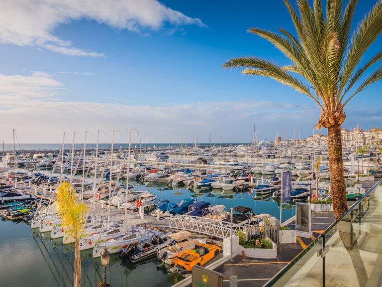 Penthouse for Sale in Marbella, Malaga 36