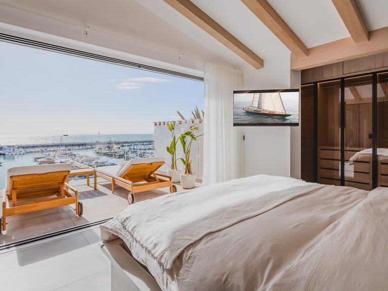 Penthouse for Sale in Marbella, Malaga 58