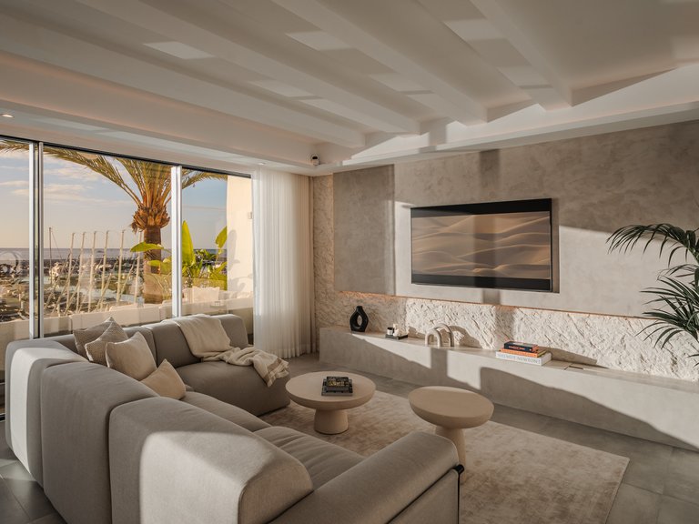 Penthouse for Sale in Marbella, Malaga 27