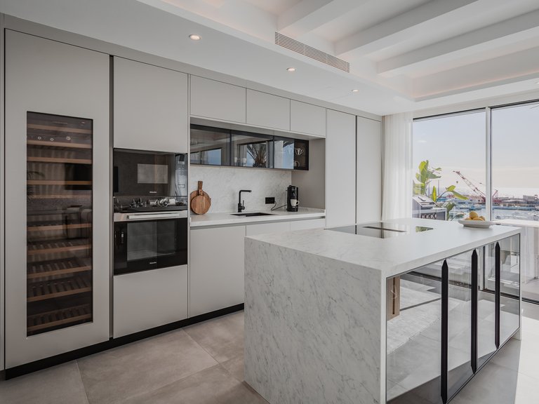 Penthouse for Sale in Marbella, Malaga 48