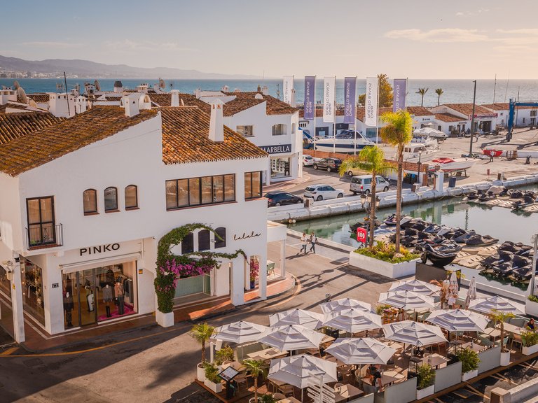 Penthouse for Sale in Marbella, Malaga 42