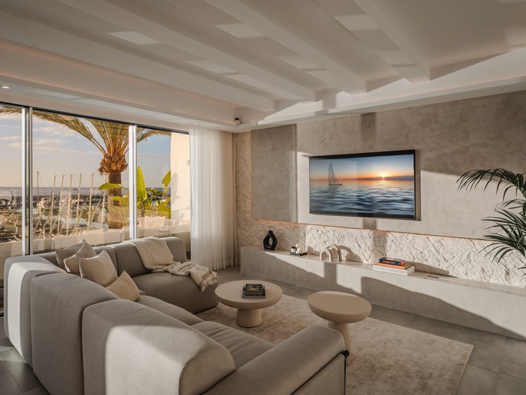 Penthouse for Sale in Marbella, Malaga 28