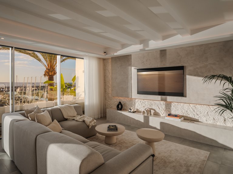 Penthouse for Sale in Marbella, Malaga 29