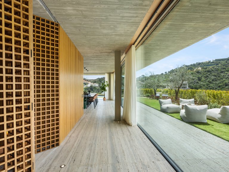 Villa for Sale in El Madroñal, Benahavis, Malaga 17