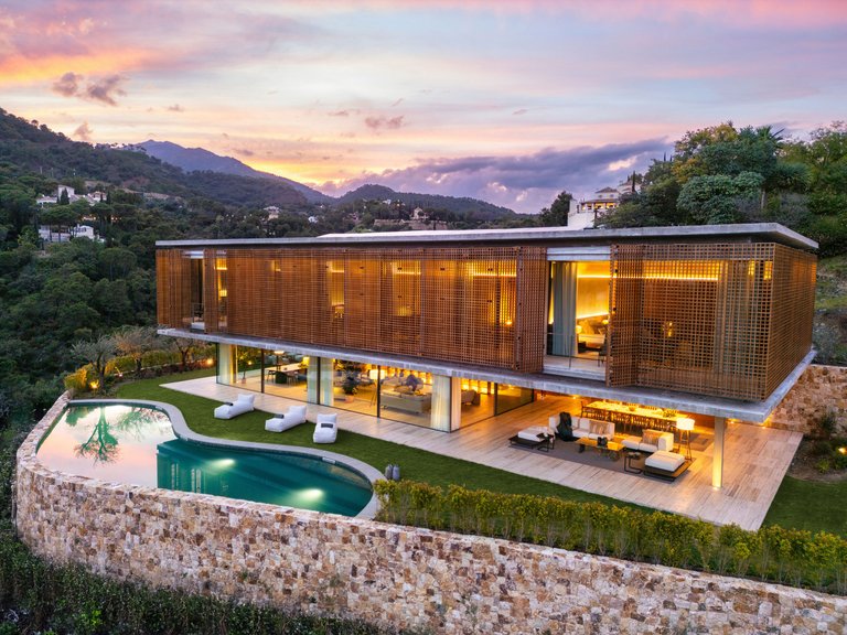 Villa for Sale in El Madroñal, Benahavis, Malaga 2