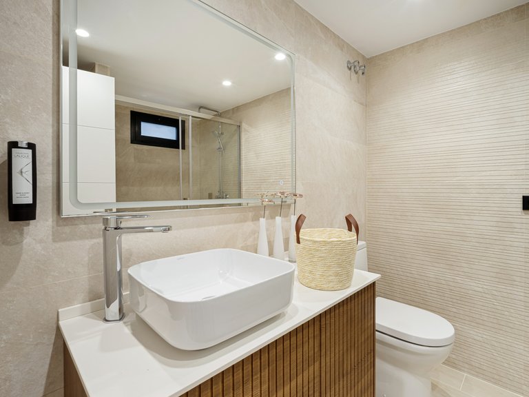 Villa for Sale in Nueva Andalucia, Marbella, Malaga 28