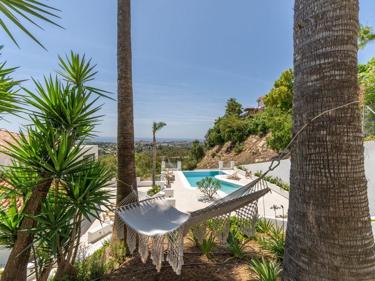 Villa for Sale in Nueva Andalucia, Marbella, Malaga 17