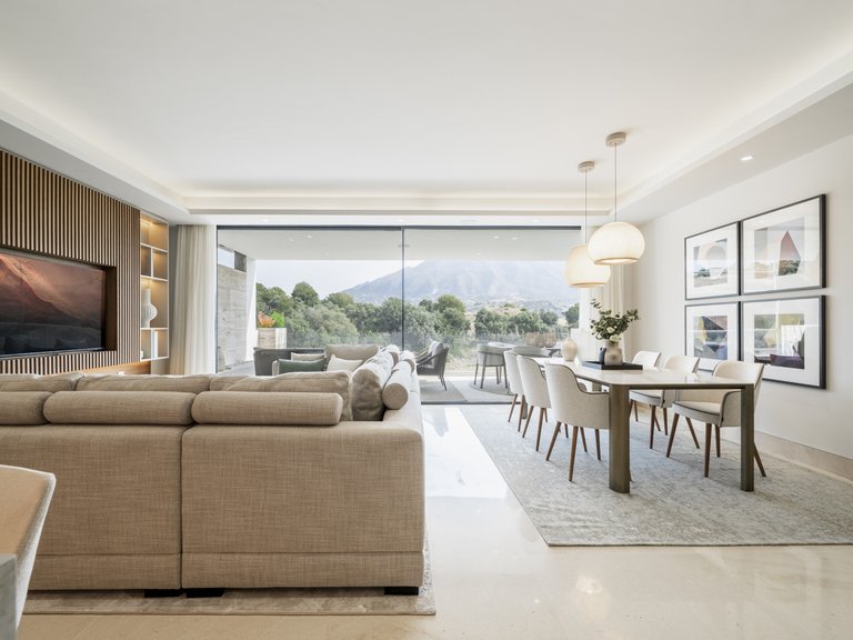Apartment for Sale in Nueva Andalucia, Marbella, Malaga 3
