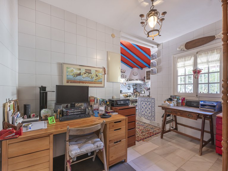 Villa for Sale in Marbella Golden Mile, Marbella, Malaga 15