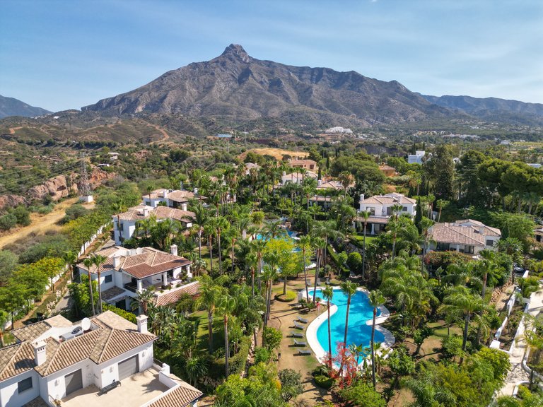 Villa for Sale in Marbella, Malaga 6