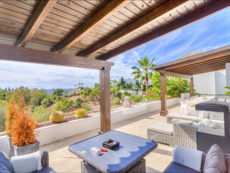 Villa for Sale in Marbella, Malaga 3