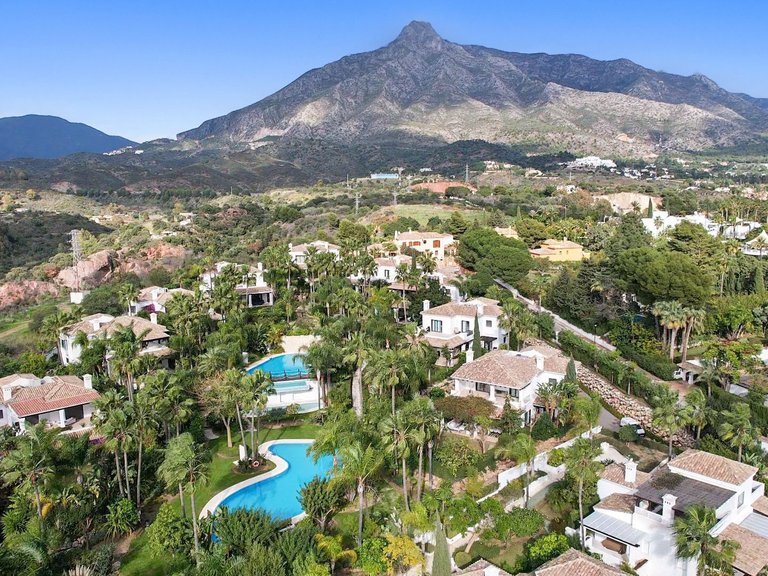 Villa for Sale in Marbella, Malaga 7
