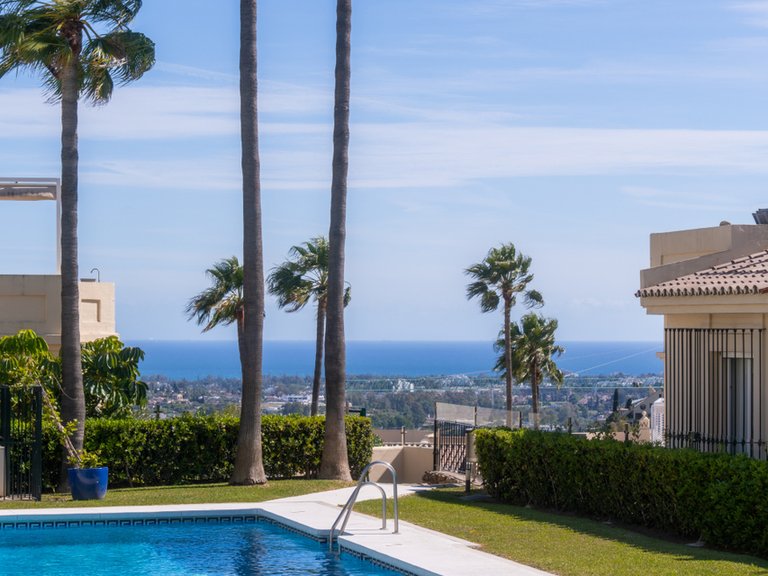 Town House for Sale in Benahavis, Malaga 40