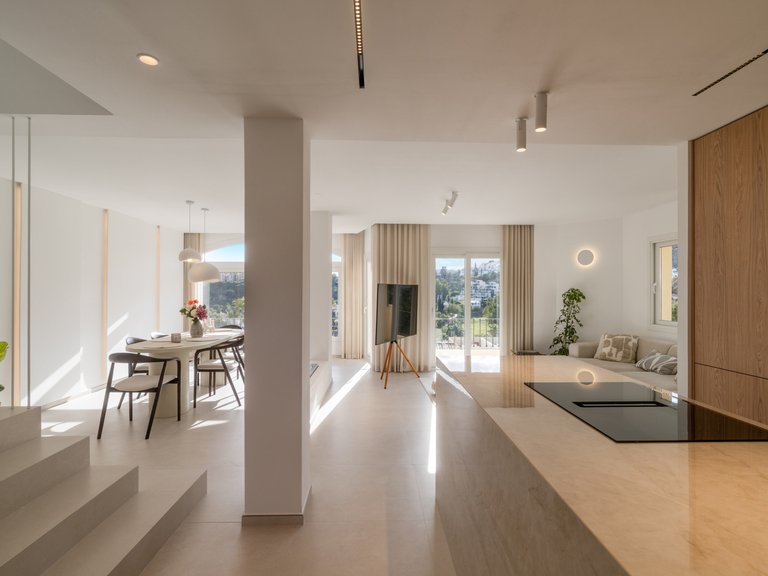 Town House for Sale in Benahavis, Malaga 31