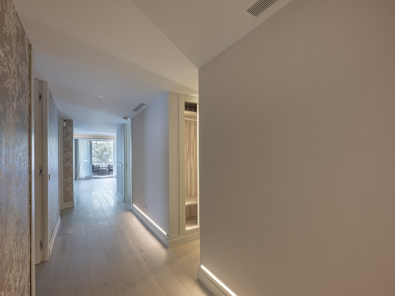 Apartment for Sale in Marbella, Malaga 30