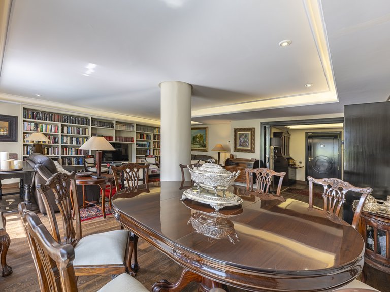Apartment for Sale in Marbella, Malaga 5