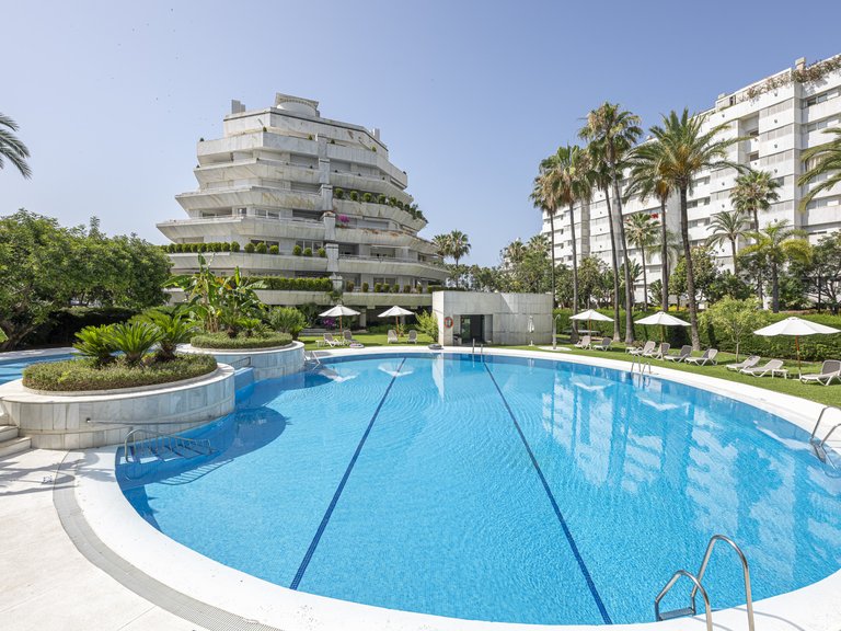 Apartment for Sale in Marbella, Malaga 1