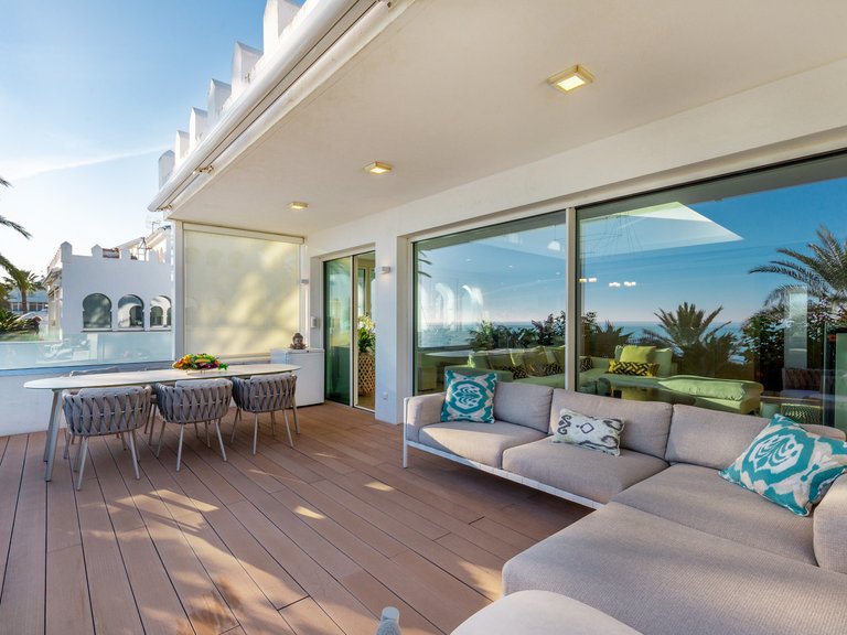 Penthouse for Sale in Marbella Golden Mile, Marbella, Malaga 3