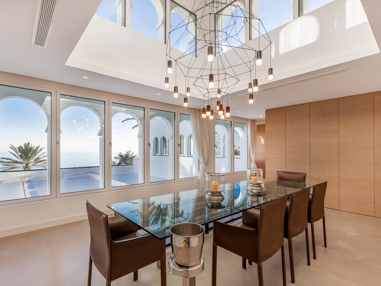 Penthouse for Sale in Marbella Golden Mile, Marbella, Malaga 10