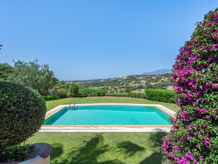 Villa for Sale in Marbella Club Golf Resort, Benahavis, Malaga 30