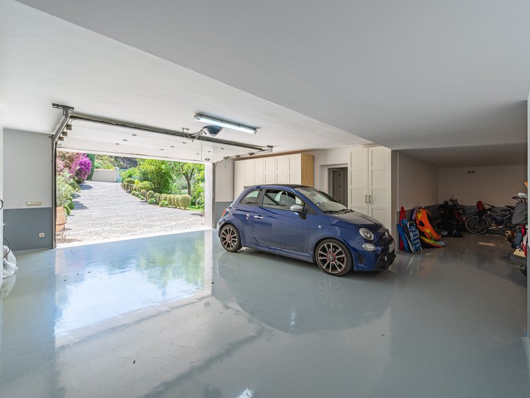 Villa for Sale in Marbella Club Golf Resort, Benahavis, Malaga 42
