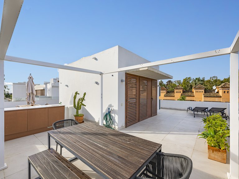 Town House for Rent in Marbella Golden Mile, Marbella, Malaga 30