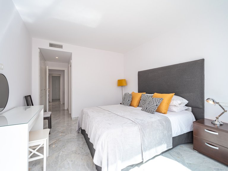 Town House for Sale in Marbella Golden Mile, Marbella, Malaga 20