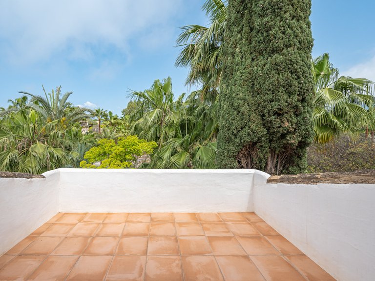 Town House for Sale in Marbella Golden Mile, Marbella, Malaga 26