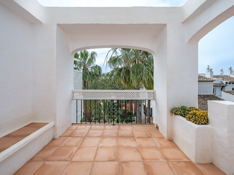 Town House for Sale in Marbella Golden Mile, Marbella, Malaga 12