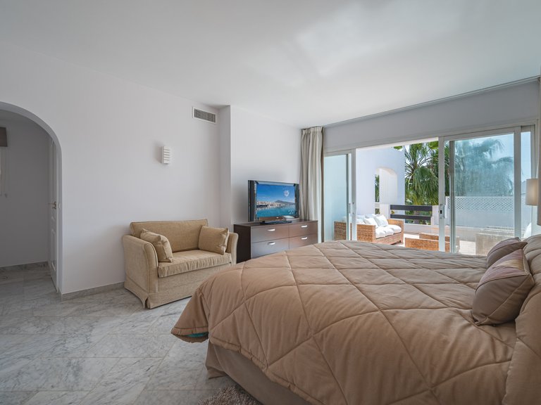 Town House for Sale in Marbella Golden Mile, Marbella, Malaga 33