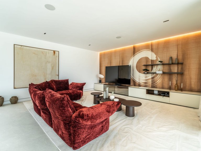 Villa for Sale in Marbella Golden Mile, Marbella, Malaga 29