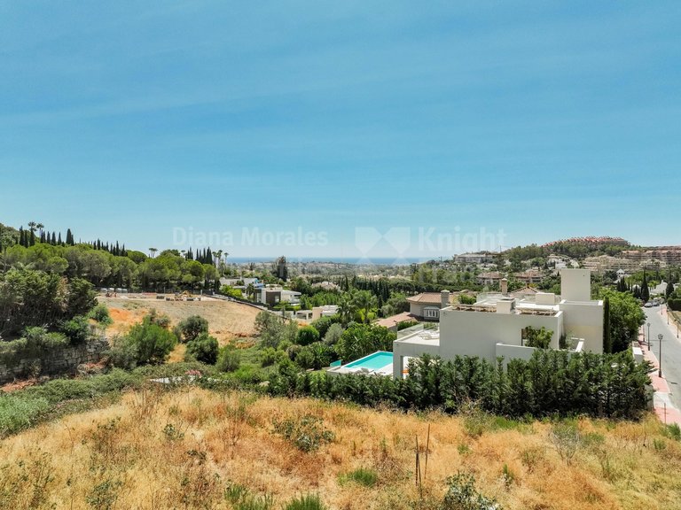 Plot for Sale in Nueva Andalucia, Marbella, Malaga 1