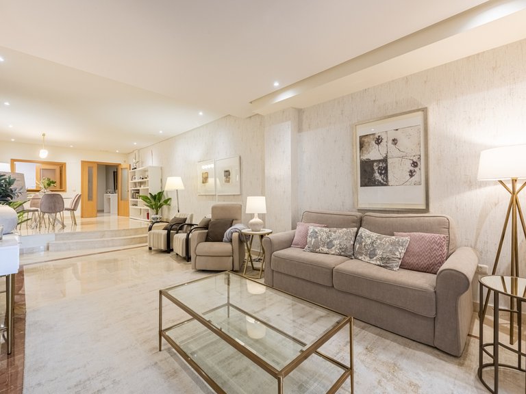Apartment for Sale in Marbella - Puerto Banus, Marbella, Malaga 19