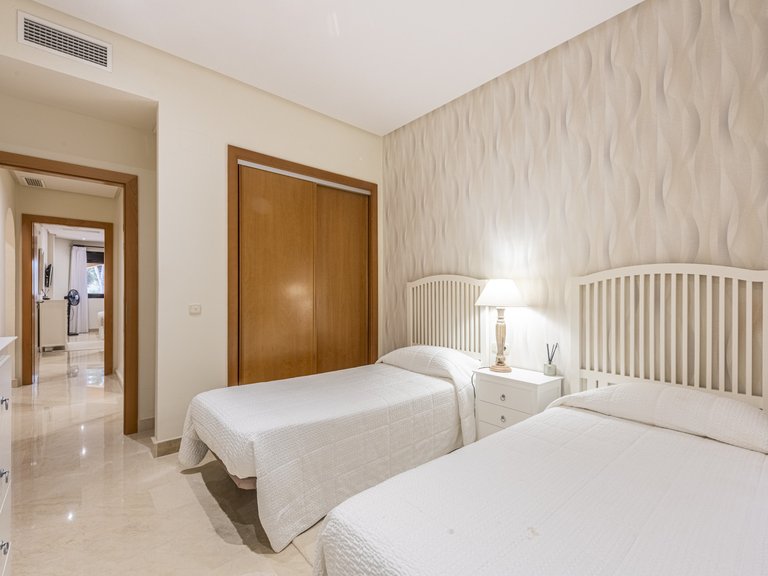 Apartment for Sale in Marbella - Puerto Banus, Marbella, Malaga 11