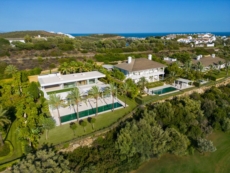 Villa for Sale in Casares, Malaga 2