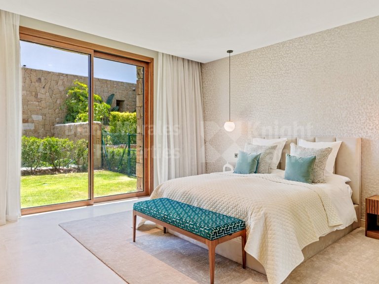 Apartment for Sale in Benahavis, Malaga 8
