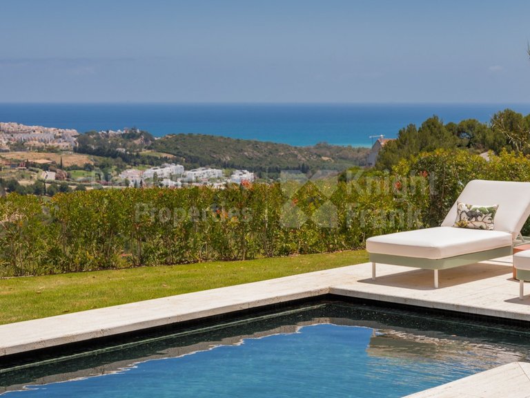 Apartment for Sale in Benahavis, Malaga 22