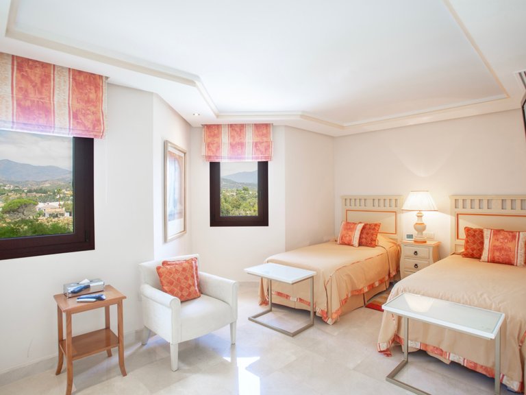 Penthouse for Sale in Estepona East, Estepona, Malaga 47