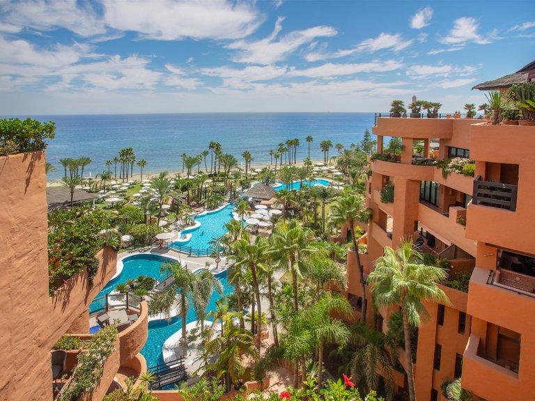 Penthouse for Sale in Estepona East, Estepona, Malaga 13