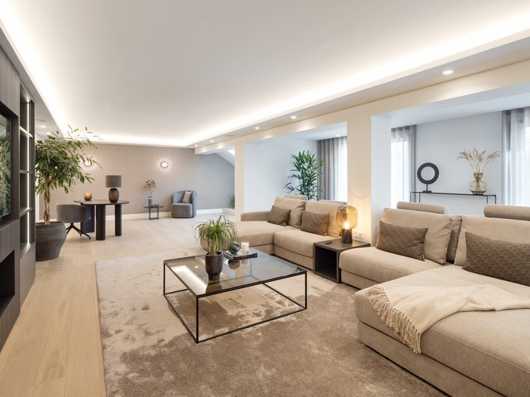 Villa for Sale in Nueva Andalucia, Marbella, Malaga 14
