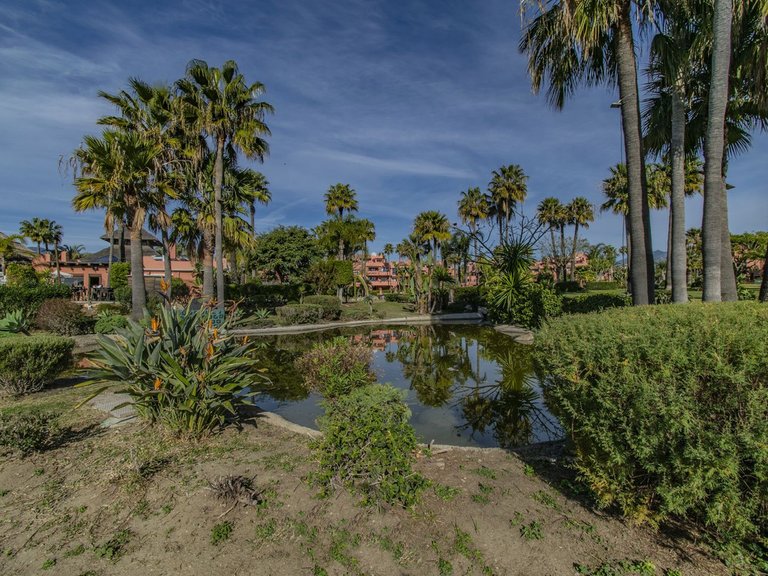 Penthouse for Sale in Estepona East, Estepona, Malaga 39