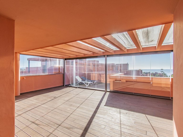 Penthouse for Sale in Estepona East, Estepona, Malaga 11