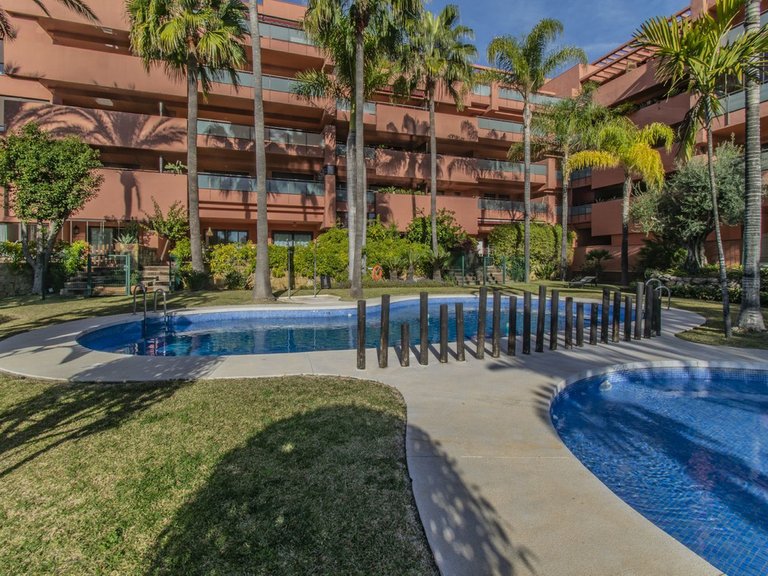 Penthouse for Sale in Estepona East, Estepona, Malaga 15